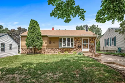 2233 Fremont Ave E, Saint Paul, MN 55119