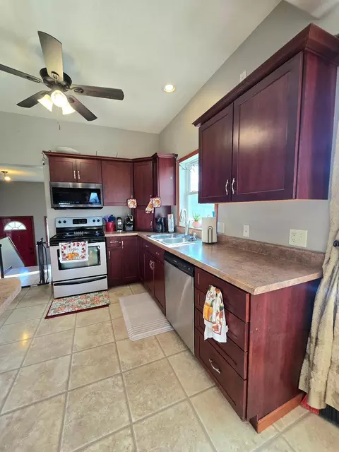 Kitchen - 337 2nd Ave E, Halstad, MN 56548 photo 4 of 6