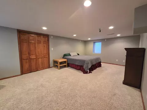 Bedroom - 337 2nd Ave E, Halstad, MN 56548 photo 5 of 9