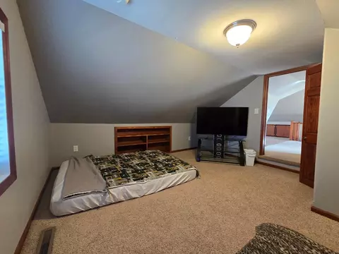 Bedroom - 337 2nd Ave E, Halstad, MN 56548 photo 9 of 9
