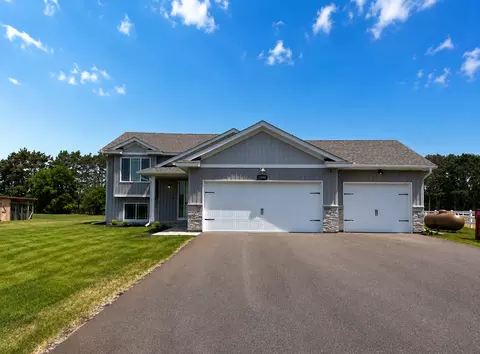 35341 Hastings St NE, Cambridge, MN 55008