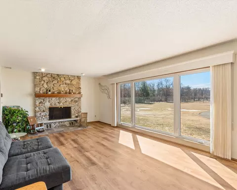 Living - 24732 Us Frontage, Staples, MN 56479 photo 2 of 4