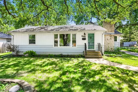 5309 Bernard Ave N, Crystal, MN 55429