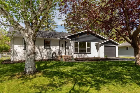1203 10th Ave NE, Brainerd, MN 56401 photo 2