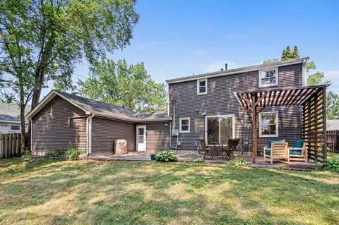 Exterior - 452 109th Ave NW, Coon Rapids, MN 55448 photo 4 of 7