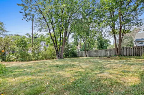 Exterior - 452 109th Ave NW, Coon Rapids, MN 55448 photo 6 of 7