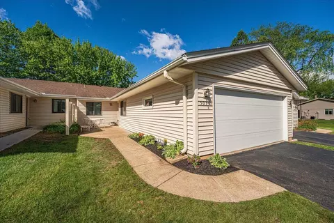 5035 147th St W, Apple Valley, MN 55124