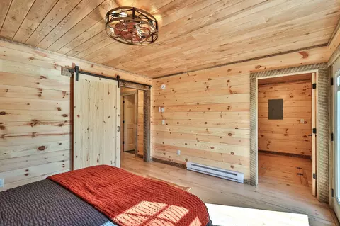 Bedroom - 19616 Eagle Haven Trl, Nevis, MN 56467 photo 3 of 5