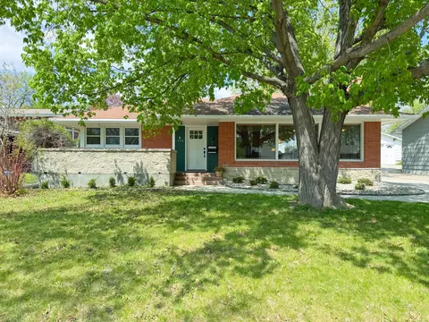 1020 W Lincoln Ave, Fergus Falls, MN 56537