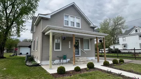 152 Broadway St W, Rockville, MN 56369
