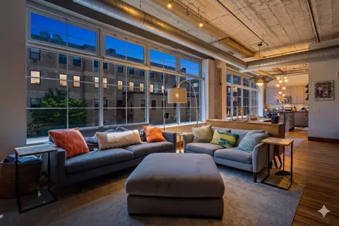 918 N 3rd St #201, Minneapolis, MN 55401
