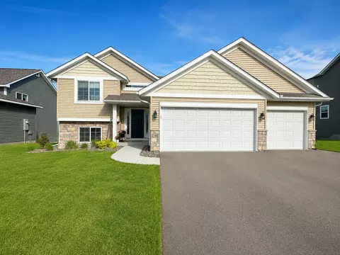 1740 Spruce St, Farmington, MN 55024