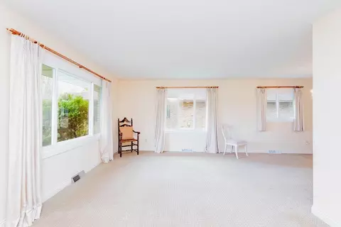 Living - 3513 River Dr S, Fargo, ND 58104 photo 1 of 5
