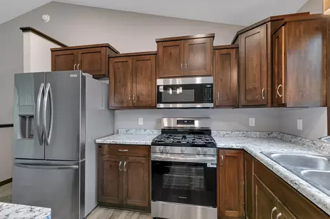 Kitchen - 1314 23rd St SE, Saint Cloud, MN 56304 photo 2 of 4