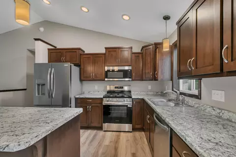 Kitchen - 1314 23rd St SE, Saint Cloud, MN 56304 photo 3 of 4