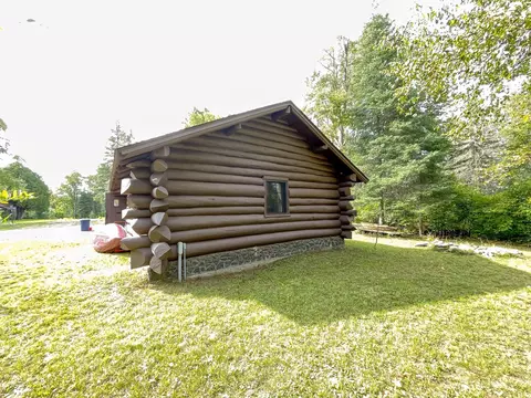 Exterior - 9519 Ccc Trl, Isabella, MN 55607 photo 3 of 6