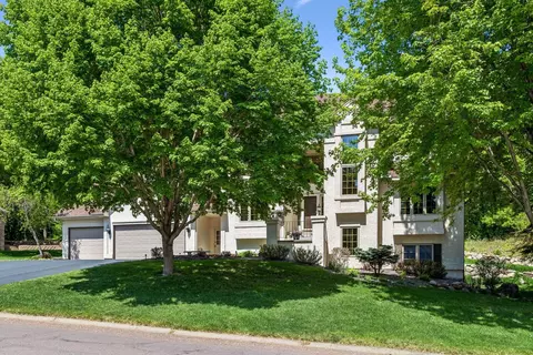 13846 Guild Ave, Apple Valley, MN 55124