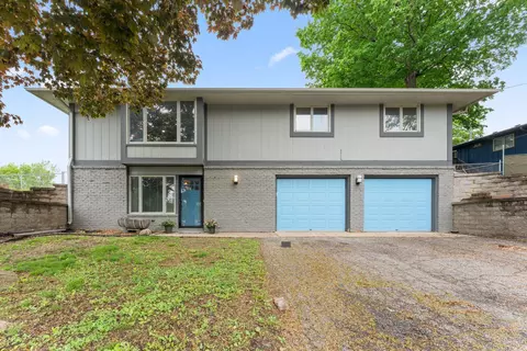 3206 Warner Ln, Mound, MN 55364