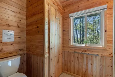 Bath - 35470 Moccasin Ln, Cushing, MN 56443 photo 4 of 4