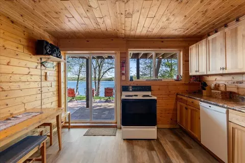 Kitchen - 35470 Moccasin Ln, Cushing, MN 56443 photo 4 of 4