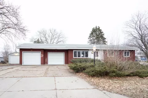6990 Dawn Ave, Inver Grove Heights, MN 55076