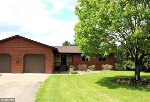 57882 Fairfax Cir, Pine City, MN 55063