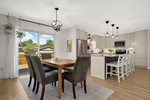 Dining - 14895 Easter Ave, Apple Valley, MN 55124 photo 3 of 3