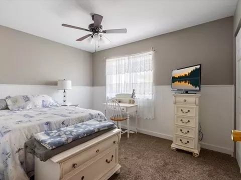 Bedroom - 9057 3rd Ave, Breezy Point, MN 56472 photo 2 of 7