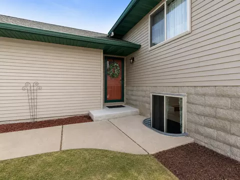 Exterior - 9057 3rd Ave, Breezy Point, MN 56472 photo 1 of 5