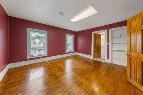 Bedroom - 3 6th Ave NW, Faribault, MN 55021 photo 3 of 7