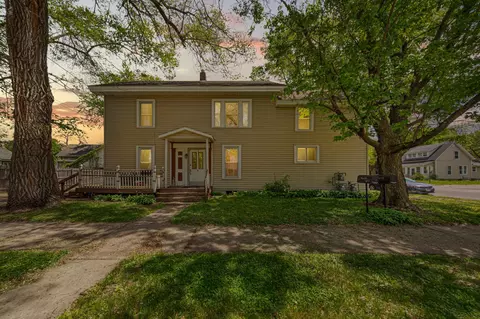 3 6th Ave NW, Faribault, MN 55021