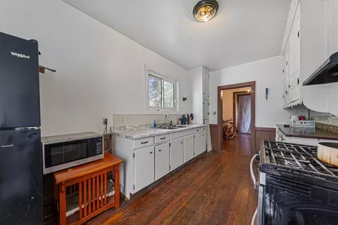 Kitchen - 3 6th Ave NW, Faribault, MN 55021 photo 5 of 5
