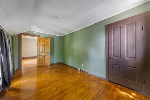Bedroom - 3 6th Ave NW, Faribault, MN 55021 photo 1 of 7