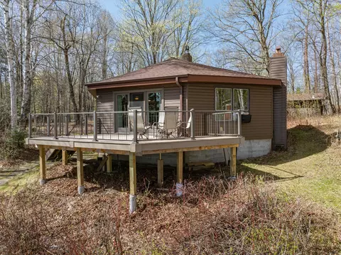 54646 Windy Point Rd, Bigfork, MN 56628