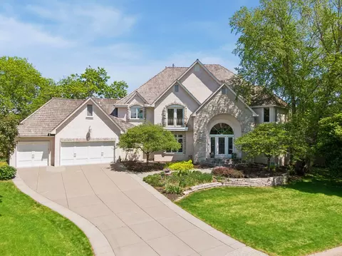 10444 Purdey Rd, Eden Prairie, MN 55347