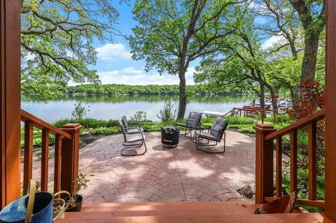 30223 Briorwood Rd, Paynesville, MN 56362