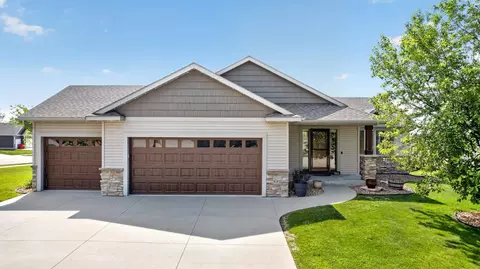 4201 Dodge Ln NE, Rochester, MN 55906