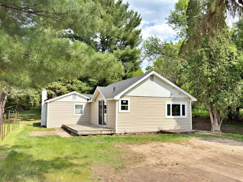 304 Central Ave N, Park Rapids, MN 56470
