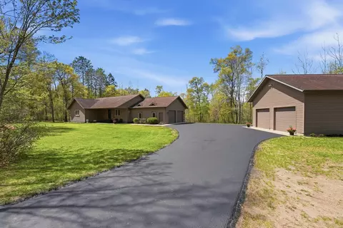 17717 Lake Allen Dr, Brainerd, MN 56401