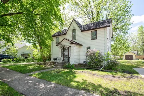 610 3rd Ave SE, Waseca, MN 56093 photo 2