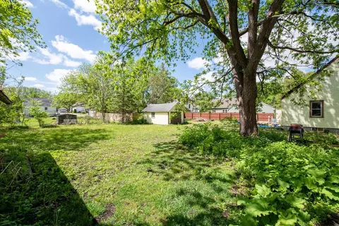 610 3rd Ave SE, Waseca, MN 56093 photo 4