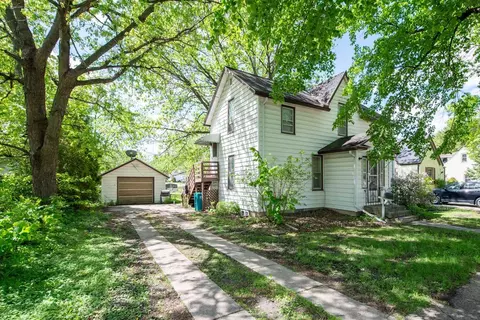 610 3rd Ave SE, Waseca, MN 56093 photo 3
