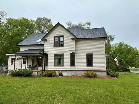 324 S Swift Ave, Litchfield, MN 55355