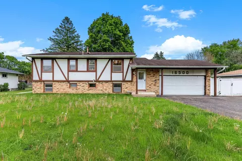 16500 Foliage Ave W, Rosemount, MN 55068