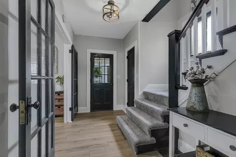 Entry Way - 702 7th Ave N, Saint Cloud, MN 56303 photo 1 of 6