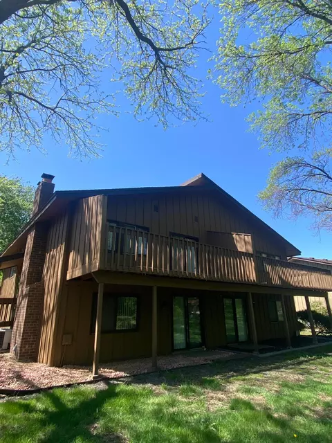 6908 Unity Ave N, Brooklyn Center, MN 55429