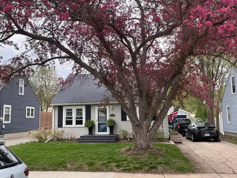 1112 7th Ave NW, Rochester, MN 55901