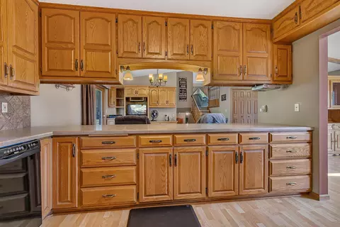 Kitchen - 25705 County Road 2, Saint Cloud, MN 56301 photo 4 of 5