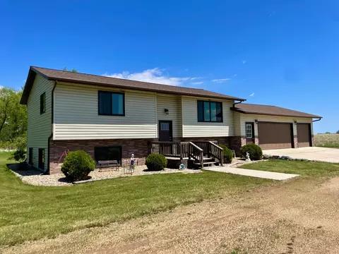 1658 231st St, Garvin, MN 56132