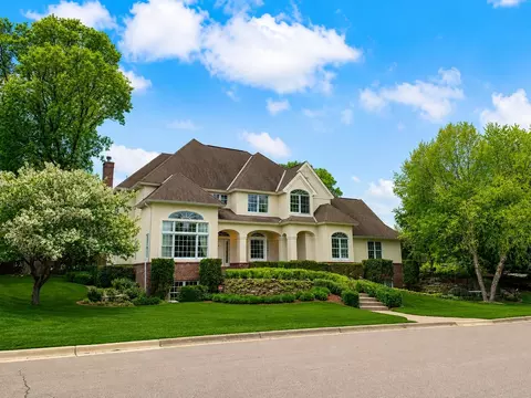 7631 S Bay Dr, Bloomington, MN 55438
